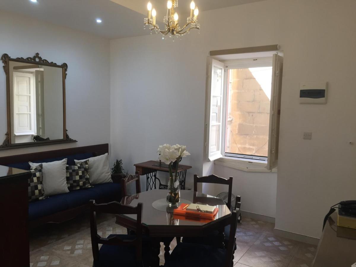 Rose Building Apartment Cospicua Eksteriør bilde